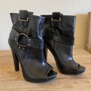 Jessica Simpson Rocker Black Leather Boots